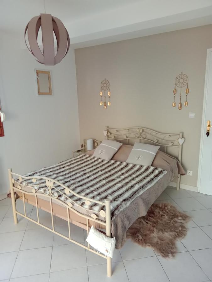 La Salicorne Bed & Breakfast Pende Exterior photo